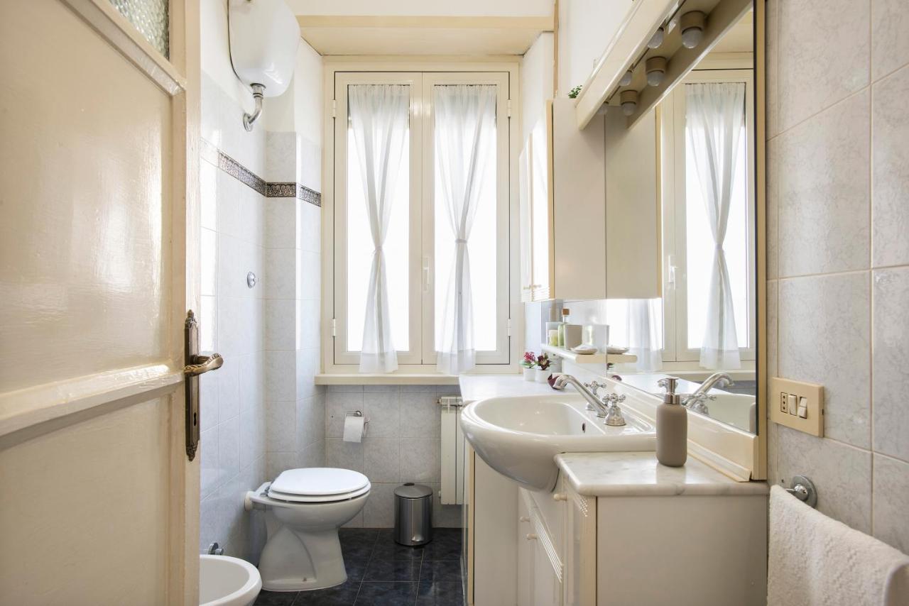 Art Of Living - Suite Elegante Nel Cuore Di Roma Εξωτερικό φωτογραφία